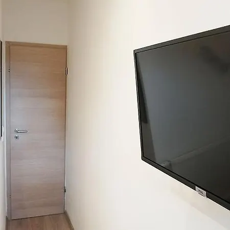 6-bett Dettingen #handwerkerzimmer-reutlingen-de Maison d'hôtes Dettingen an der Erms